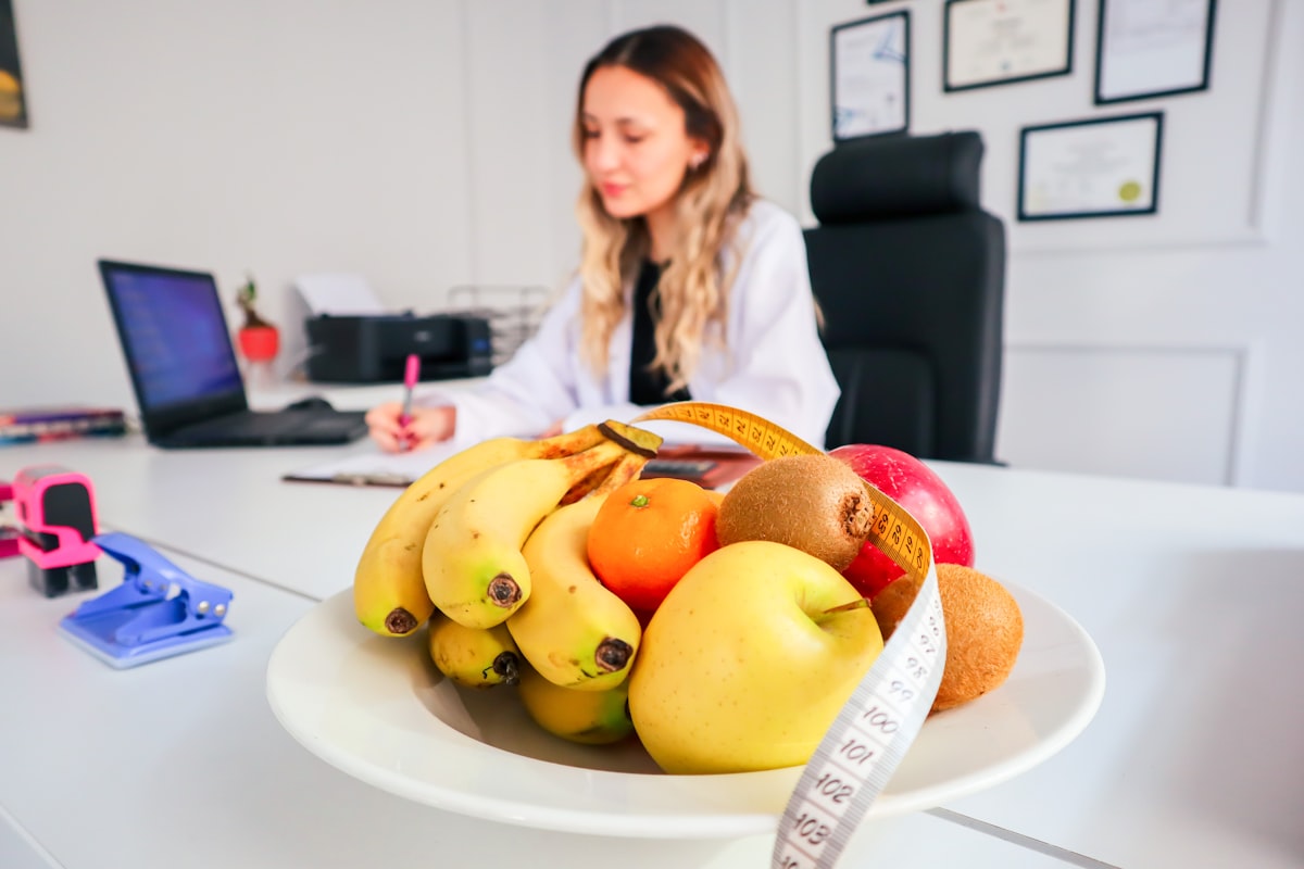 One-on-one nutrition consultation session